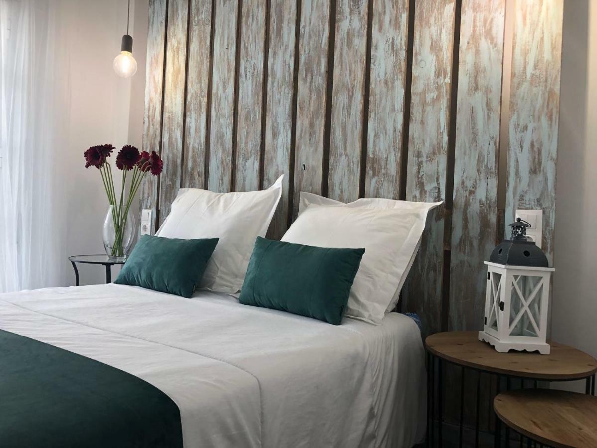 Conil Apartamentos La Dama Y El Vagabundo 콘일데라프론테라 외부 사진