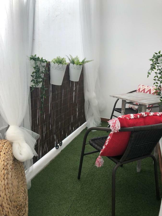 Conil Apartamentos La Dama Y El Vagabundo 콘일데라프론테라 외부 사진